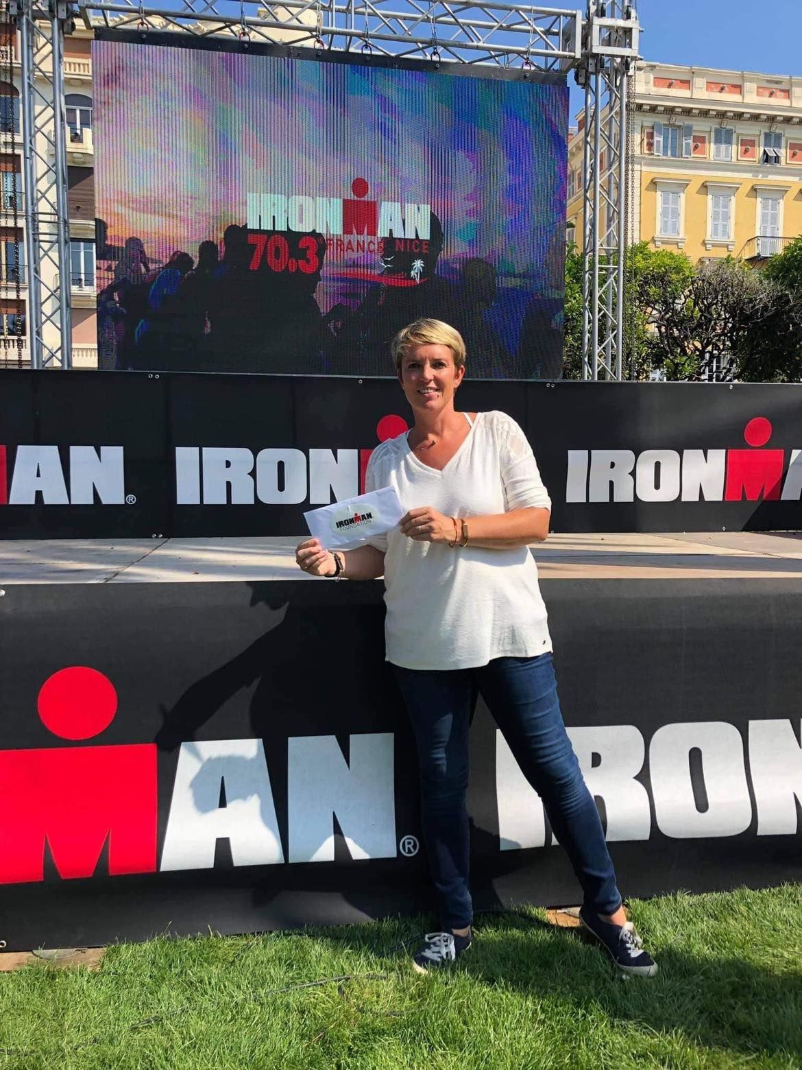 Naevus géant : association naevus 2000